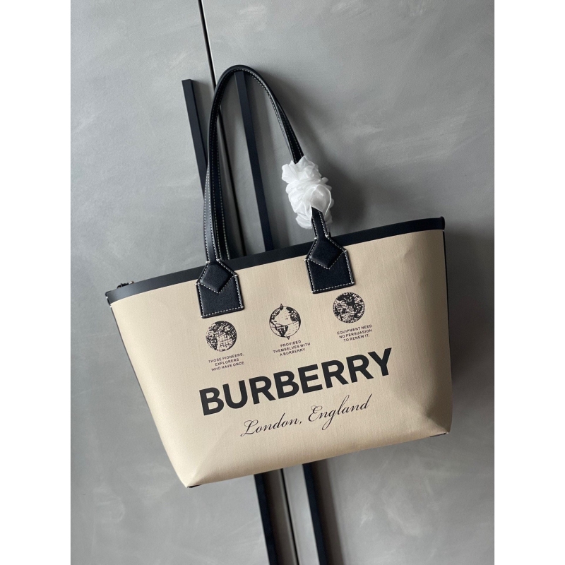 B**rry shopping bags